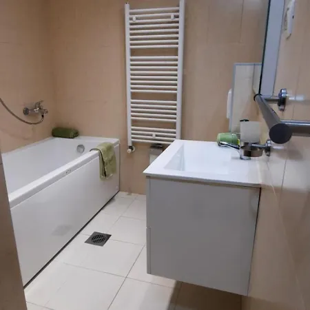 M&m Luxury سكوبجي